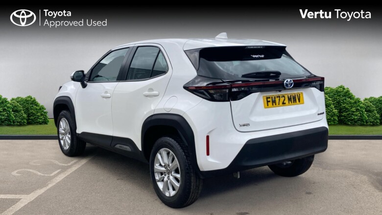 Toyota Yaris Cross 1.5 Hybrid Icon 5dr CVT Hybrid Estate